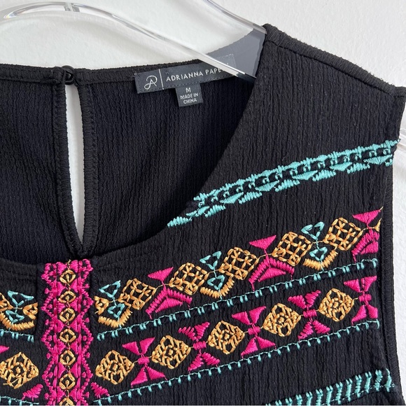 Adrianna Papell Embroidered Sleeveless Blouse Aztec Tribal Crepe Tank Top Medium - Picture 3 of 17